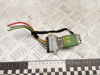 сопротивление печки Mercedes-Benz B-Класс W245 2006, 1.5 л., M 266.920, бензин, МКПП, правый руль, A1698200397