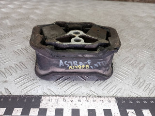 подушка крепления двигателя Opel Astra F [рестайлинг] 1996, 1.7 л., дизель, 90447883