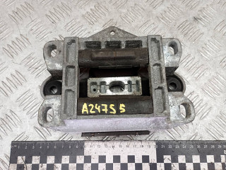 подушка крепления КПП Ford Mondeo 3 поколение 2003, 2.0 л., дизель, 1S717M122BL, 1S717M122EB, 1S717M122BR, 1S717M122CC, 2S717M122AA