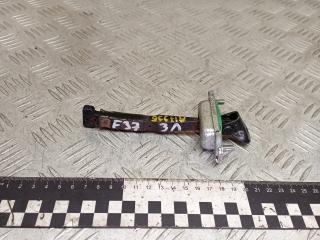 ограничитель открывания двери задней Kia Sorento 2 поколение 2010, 2.2 л., дизель, МКПП, полный привод, правый руль