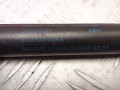 амортизатор капота Volkswagen Passat B6 2009, 2.0 л., дизель, МКПП, универсал, 3C0823359A - фото №4
