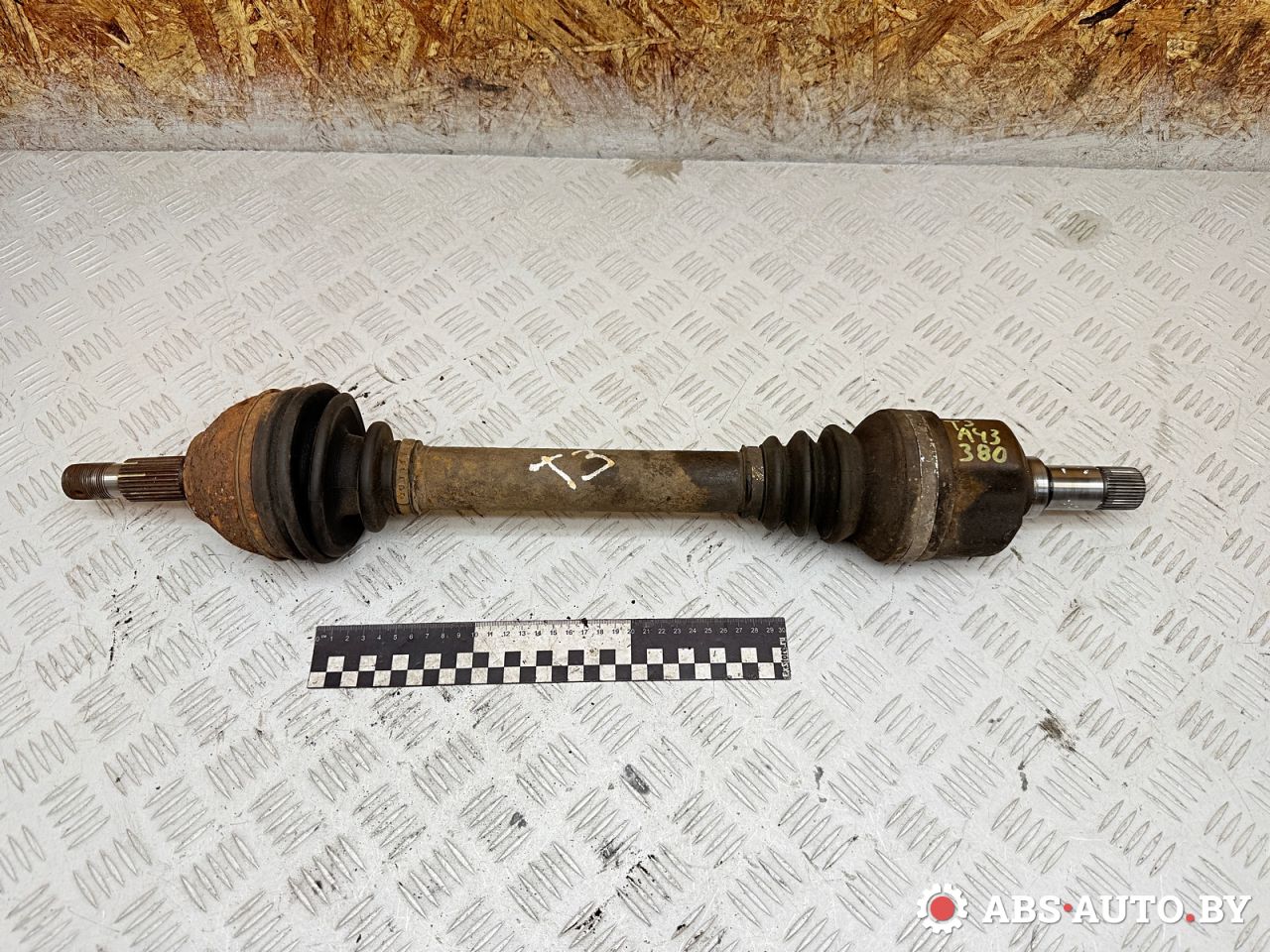 полуось передняя левая (приводной вал, ШРУС) Peugeot 407 1 поколение 2007, 2.2 л., дизель, универсал, 9644292880, 3272SF, 3272NQ, 3272GL, 3272NP, 71792565, 1497187080, 3272SE, 9812139780 - фото №1