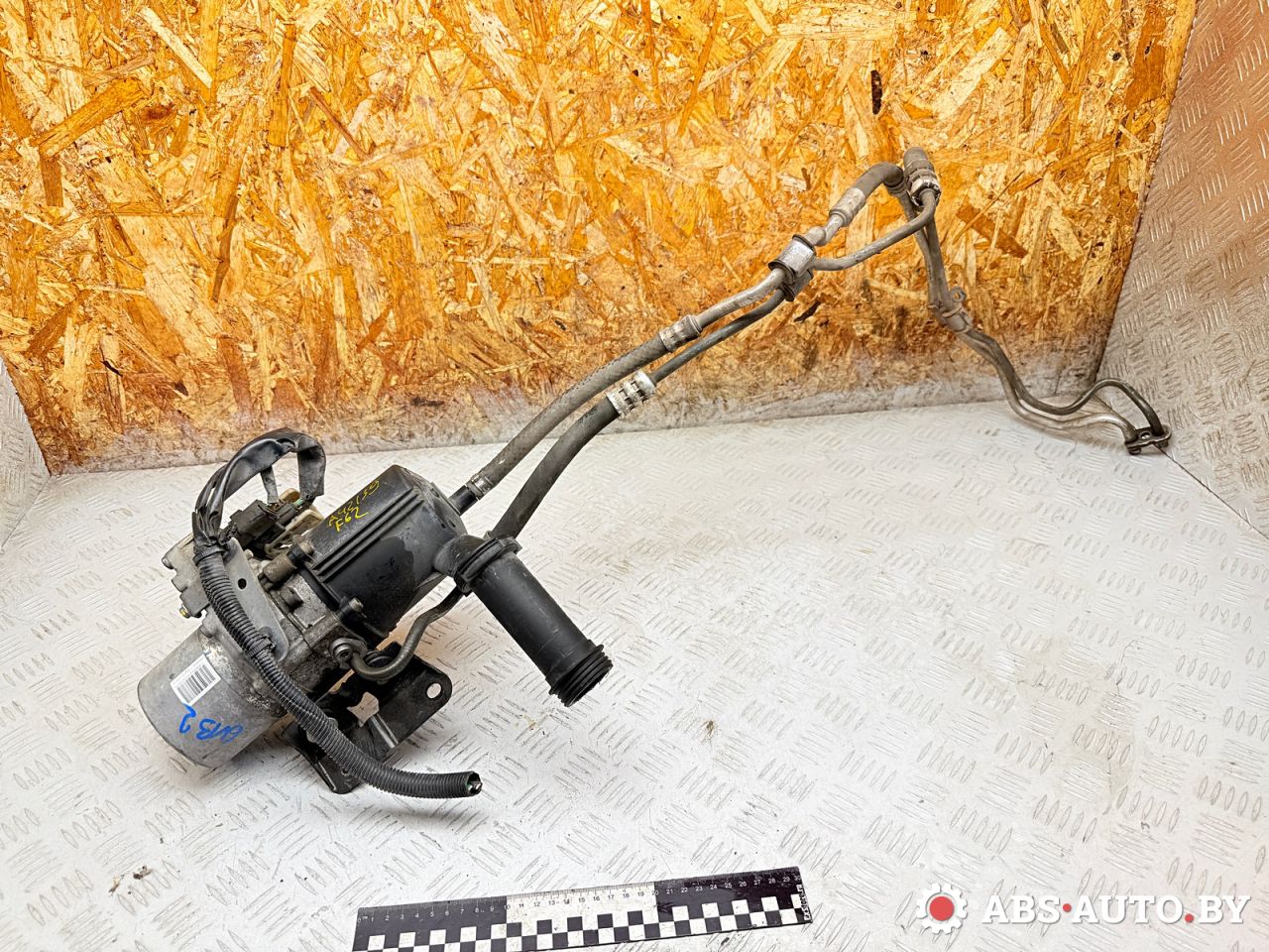 электрогидроусилитель руля Peugeot 3008 1 поколение 2012, 1.6 л., 9HR (DV6C), дизель, робот, 9675306580, 9676734280, A5101811, 116729A, V29010520B - фото №1