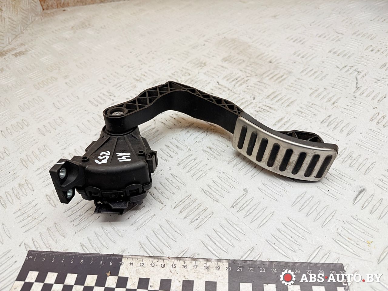 педаль Volkswagen Phaeton 1 поколение 2006, 3.2 л., бензин, АКПП, 3D1721503L - фото №1