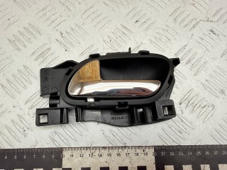 ручка внутренняя задняя левая Peugeot 3008 1 поколение 2012, 1.6 л., 9HR (DV6C), дизель, робот, 9683446877, 9683446177, 1905002