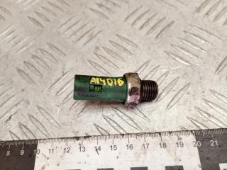 датчик давления масла Renault Scenic 1 поколение 1998, 1.6 л., бензин, МКПП, 3782084CT0, 2524000QAA, 2524000QAD, 25240BN700, 7700417970, 9108194, 4433882, 4400194, 09108194, 93198197, 3782084CT0000, 8200671286, 2524000Q0H, 33491904, 6001545330, 334919, 33491901, 33491902, 33491903