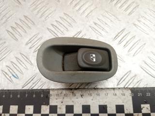 кнопка стеклоподъемника двери задней правой Renault Scenic 1 поколение [рестайлинг] 2002, 1.6 л., бензин, МКПП, 432963K, 7700836267