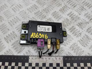 усилитель антенны Volkswagen Touareg 1 поколение 2006, 2.5 л., BAC, дизель, МКПП, внедорожник 5 дв., 1T0035530