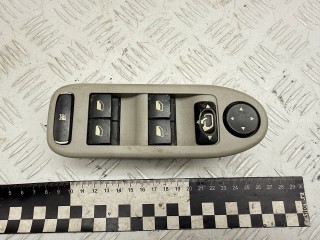 блок управления стеклоподъемниками Citroen C5 1 поколение [рестайлинг] 2007, 2.2 л., дизель, АКПП, 96514299ZW, 532697045, 532697001