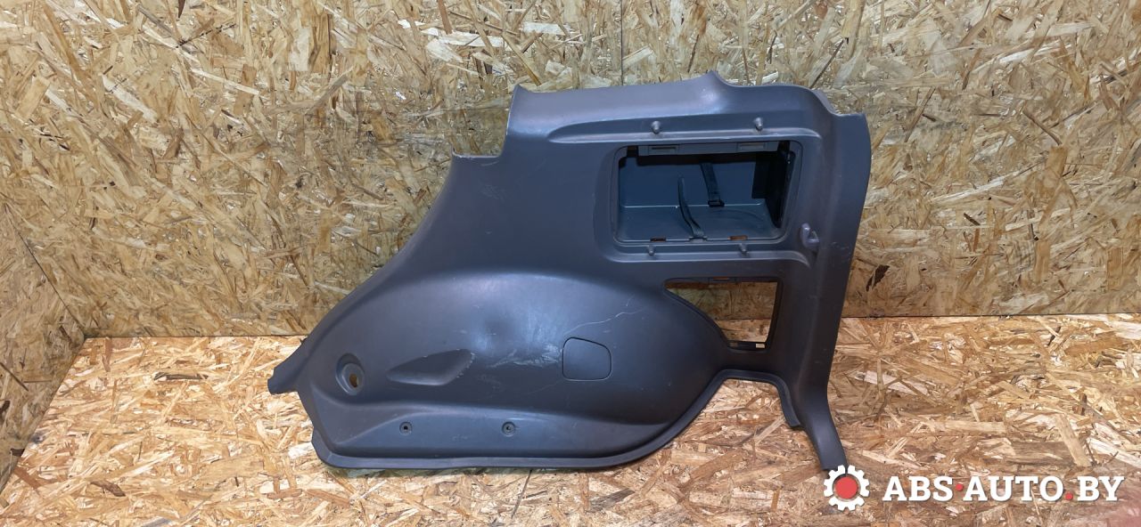 обшивка багажника Toyota RAV4 2 поколение (XA20) 2003, 2.0 л., 1CD-FTV, дизель, МКПП, внедорожник 5 дв., 6473042050 - фото №1