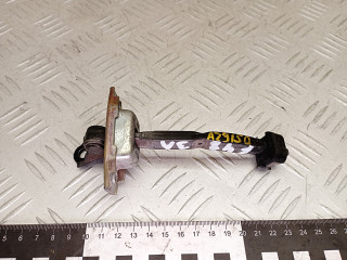 ограничитель открывания двери задней Toyota RAV4 2 поколение (XA20) [рестайлинг] 2005, 2.0 л., 1CD-FTV, дизель, МКПП, внедорожник 5 дв.