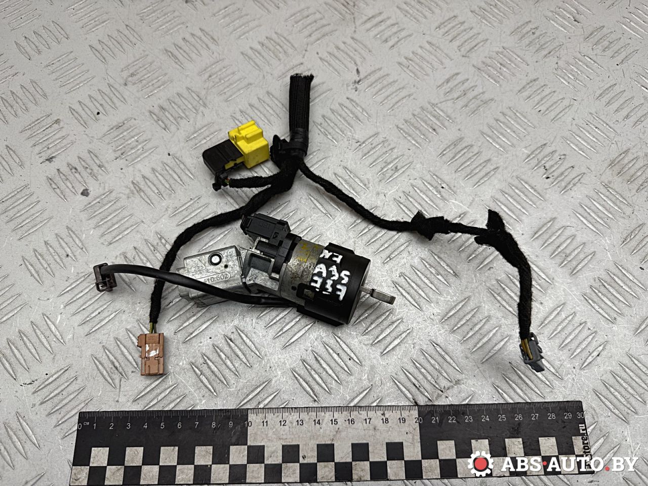 замок зажигания Citroen C4 Picasso 1 поколение 2011, 1.6 л., 9HR (DV6C), дизель, МКПП, правый руль, 9663123380, 36410602 - фото №1