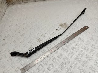 щеткодержатель (поводок стеклоочистителя, дворник) Peugeot 407 1 поколение 2007, 2.2 л., дизель, универсал, 74560