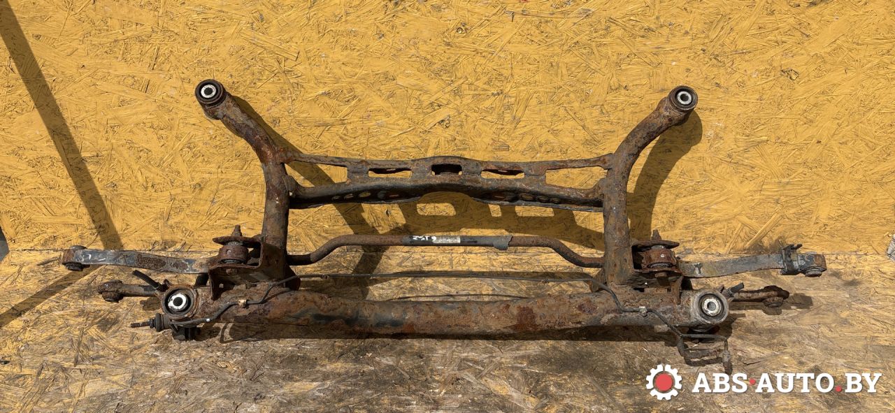 балка подвески задняя Volkswagen Passat B6 2009, 2.0 л., дизель, МКПП, универсал - фото №1
