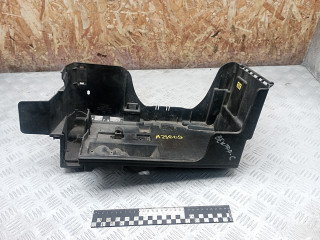 полка аккумулятора Opel Vectra C 2004, 1.9 л., дизель, 24413805, 24438484, 13111797