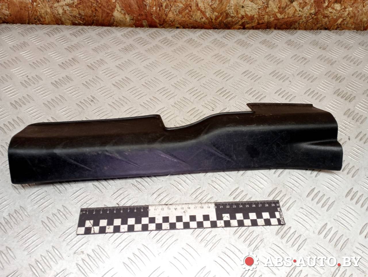 накладка на порог Peugeot 4007 1 поколение 2009, 2.2 л., дизель, МКПП, полный подключаемый привод, правый руль, 7656A029 - фото №1