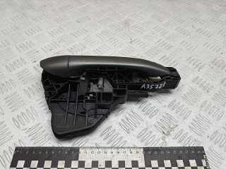 ручка наружная задняя правая Mercedes-Benz A W169 2 поколение (2004-2008) 2005, 1.5 л., M 266.920, бензин, МКПП, хетчбэк 5 дв., правый руль, A1697600434