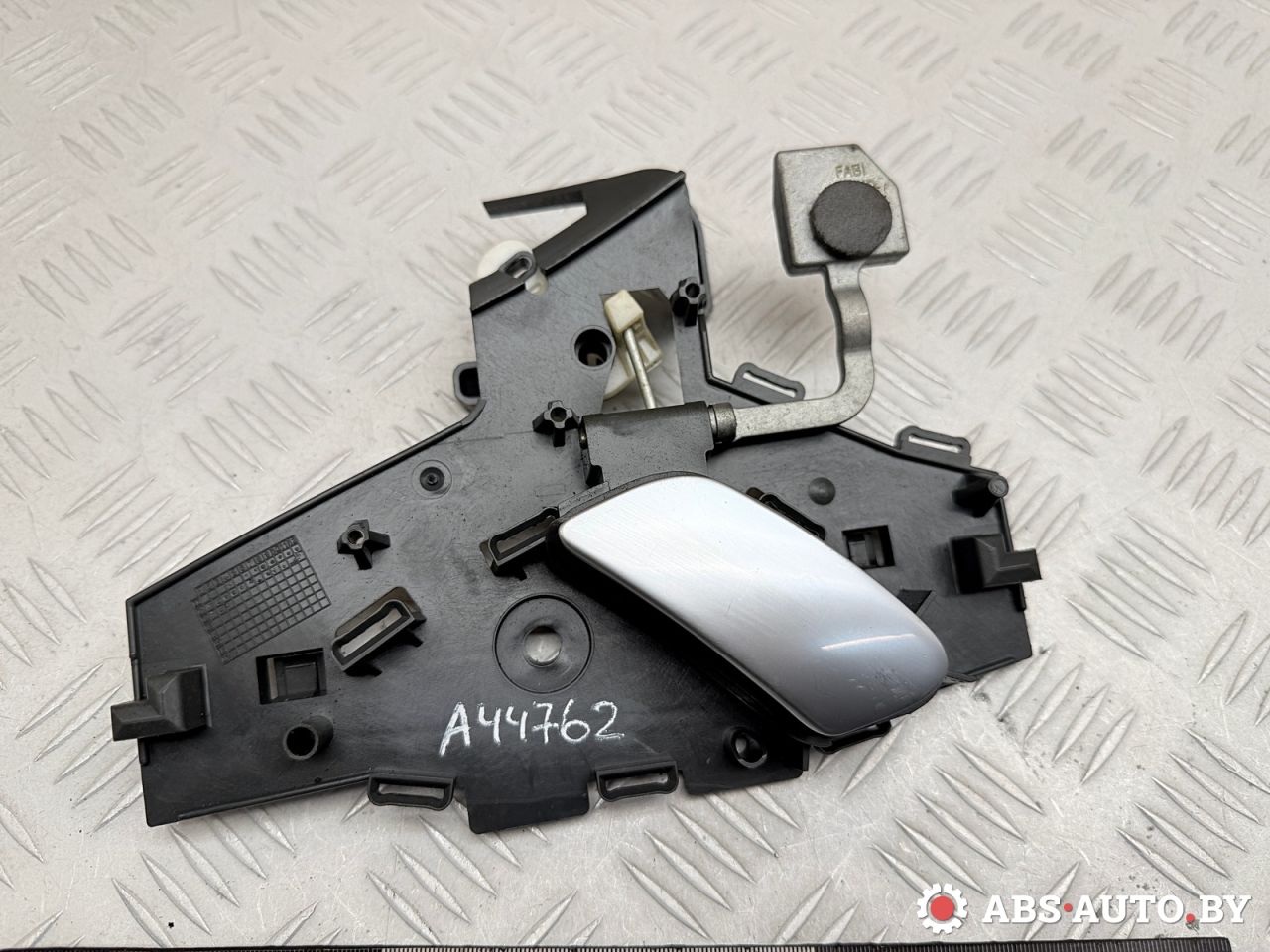 ручка внутренняя задняя правая Citroen C5 1 поколение 2002, 2.0 л., RHZ (DW10ATED), дизель, АКПП, 9641315677 - фото №1