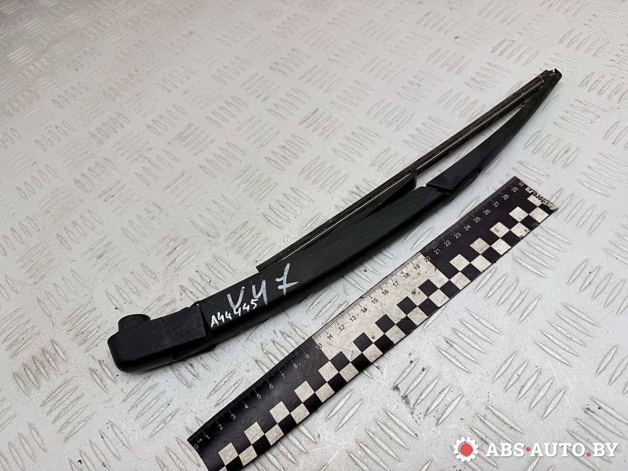 щеткодержатель задний Peugeot 308 T7 2010, 1.6 л., 9HX (DV6ATED4), дизель, МКПП, PL502, TG23J10, PA1121 - фото №1