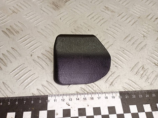 Пластик салазок сидений Toyota RAV4 2 поколение (XA20) [рестайлинг] 2005, 2.0 л., 1CD-FTV, дизель, МКПП, внедорожник 5 дв., 7215742010