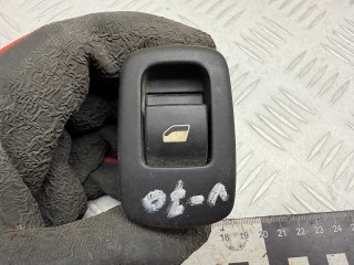 кнопка стеклоподъемника Citroen C5 1 поколение [рестайлинг] 2004, 2.0 л., RFJ (EW10A), бензин, МКПП, хетчбэк 5 дв., 96515962XT