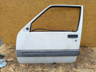 дверь передняя левая Renault Rapid 1 поколение 1995
