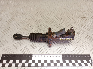 цилиндр сцепления главный Volkswagen Passat B3 1993, 1.9 л., дизель, 357721401