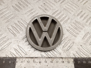 эмблема Volkswagen Passat B3 1992, 357853601, 357853601B