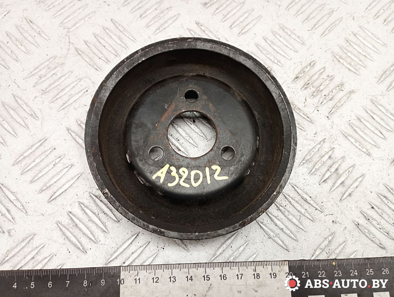 шкив насоса гидроусилителя BMW 5 серия E39 1999, 2.5 л., дизель, 2246719 - фото №1