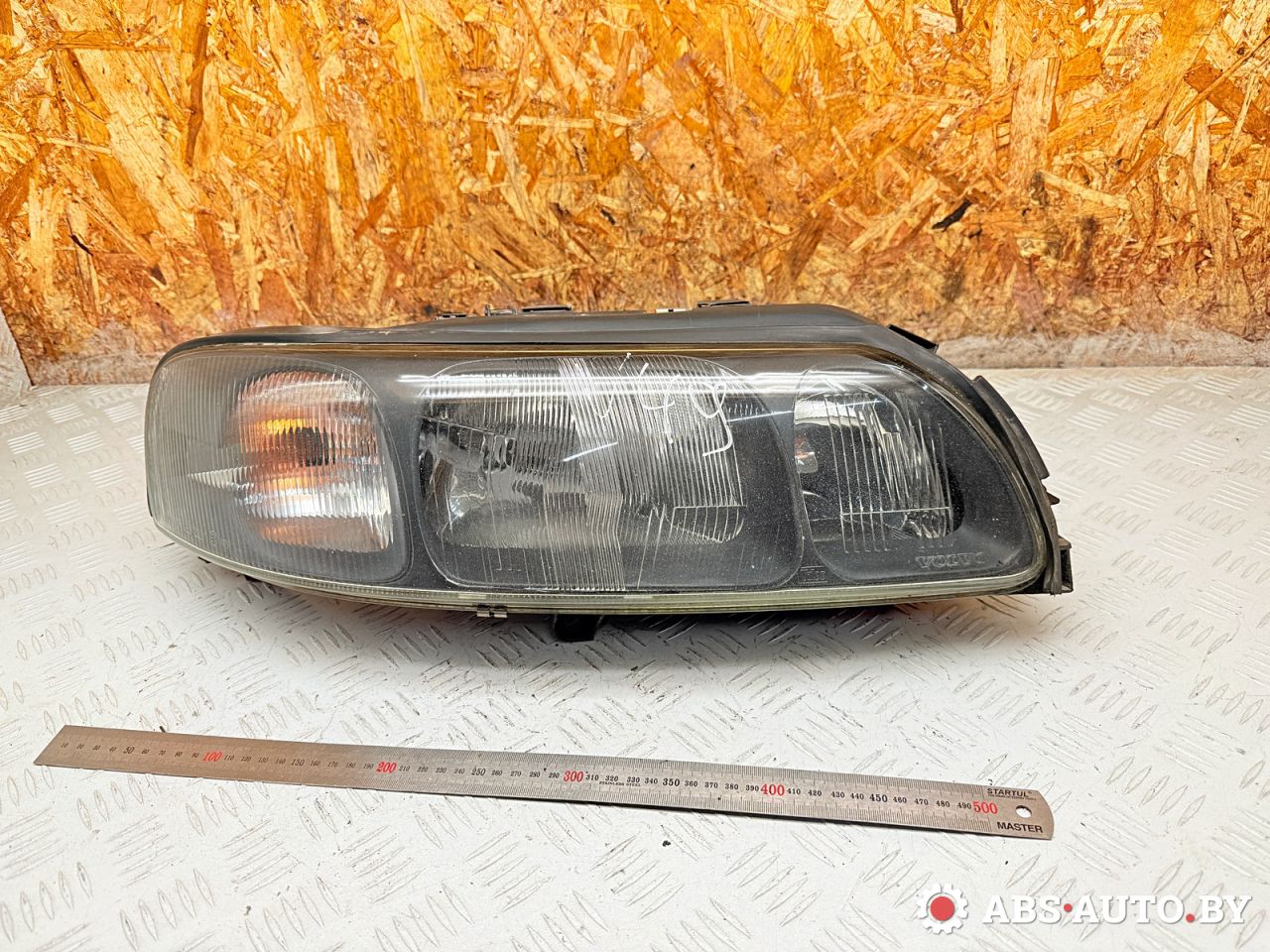 фара правая Volvo S60 1 поколение 2003, 2.4 л., дизель, МКПП, седан, 8659611, 89006821 - фото №1