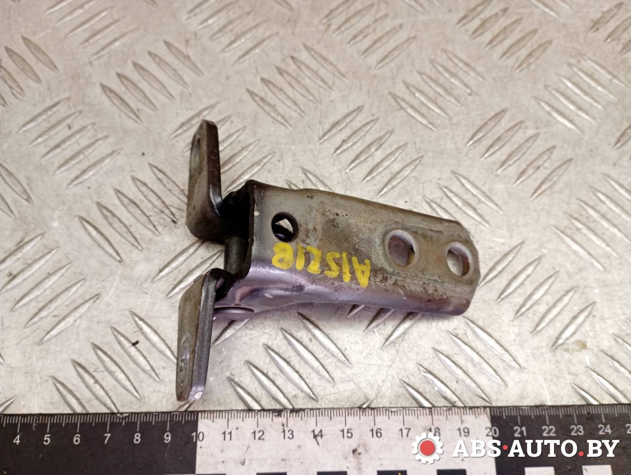 петля двери Peugeot 4007 1 поколение 2009, 2.2 л., дизель, МКПП, полный подключаемый привод, правый руль - фото №1