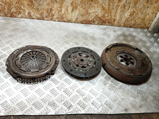 комплект сцепления Citroen C4 Picasso 1 поколение 2009, 1.6 л., 9HZ (DV6TED4), дизель, АКПП, правый руль, 9658419980, 9653295680, 330000242, 043082000137