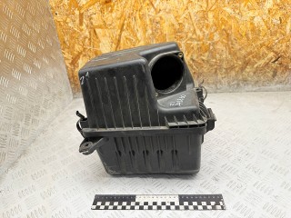 корпус воздушного фильтра Hyundai Santa Fe 2 поколение (CM) 2006, 2.2 л., D4EB, дизель, МКПП, внедорожник 5 дв., 281122B200, 281112B200