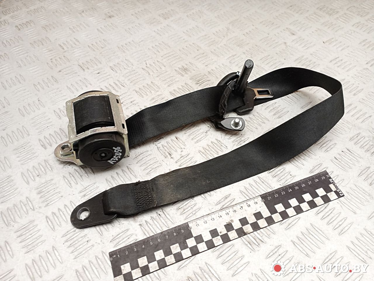 ремень безопасности Mini Cooper 2 поколение 2010, 1.6 л., N16 B16 A, бензин, кабриолет, правый руль, 619441300A - фото №1