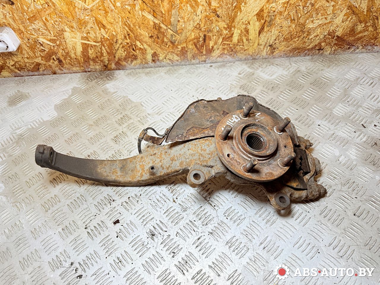 ступица передняя левая Mazda 6 GH 2007, 2.0 л., дизель, МКПП, универсал, GP9A33060A, GAM633031, GS1D4373X - фото №1