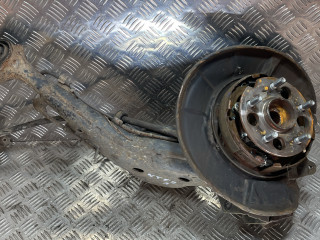 ступица задняя левая Toyota RAV4 2 поколение (XA20) 2003, 2.0 л., 1CD-FTV, дизель, МКПП, внедорожник 5 дв.