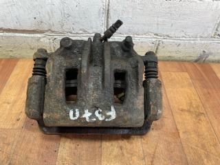 суппорт передний правый Kia Sorento 2 поколение 2010, 2.2 л., дизель, МКПП, полный привод, правый руль