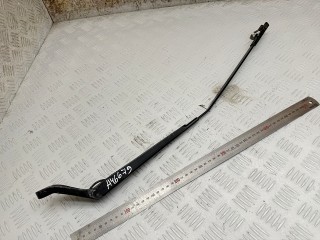 щеткодержатель (поводок стеклоочистителя, дворник) Peugeot 407 1 поколение 2004, 2.0 л., RHR (DW10BTED4), дизель, МКПП, универсал, 74560