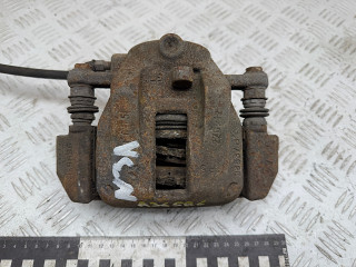 суппорт передний левый Mercedes-Benz A W169 2 поколение (2004-2008) 2005, 1.5 л., M 266.920, бензин, МКПП, хетчбэк 5 дв., правый руль, A1694200383