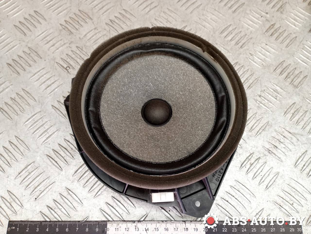 динамик Toyota RAV4 3 поколение (XA30) 2006, 2.2 л., дизель, МКПП, внедорожник 5 дв., 8616042110 - фото №1