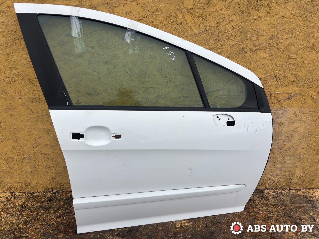 дверь передняя правая Peugeot 308 T7 2010, 2.0 л., RHR (DW10BTED4), дизель, МКПП, универсал - фото №1