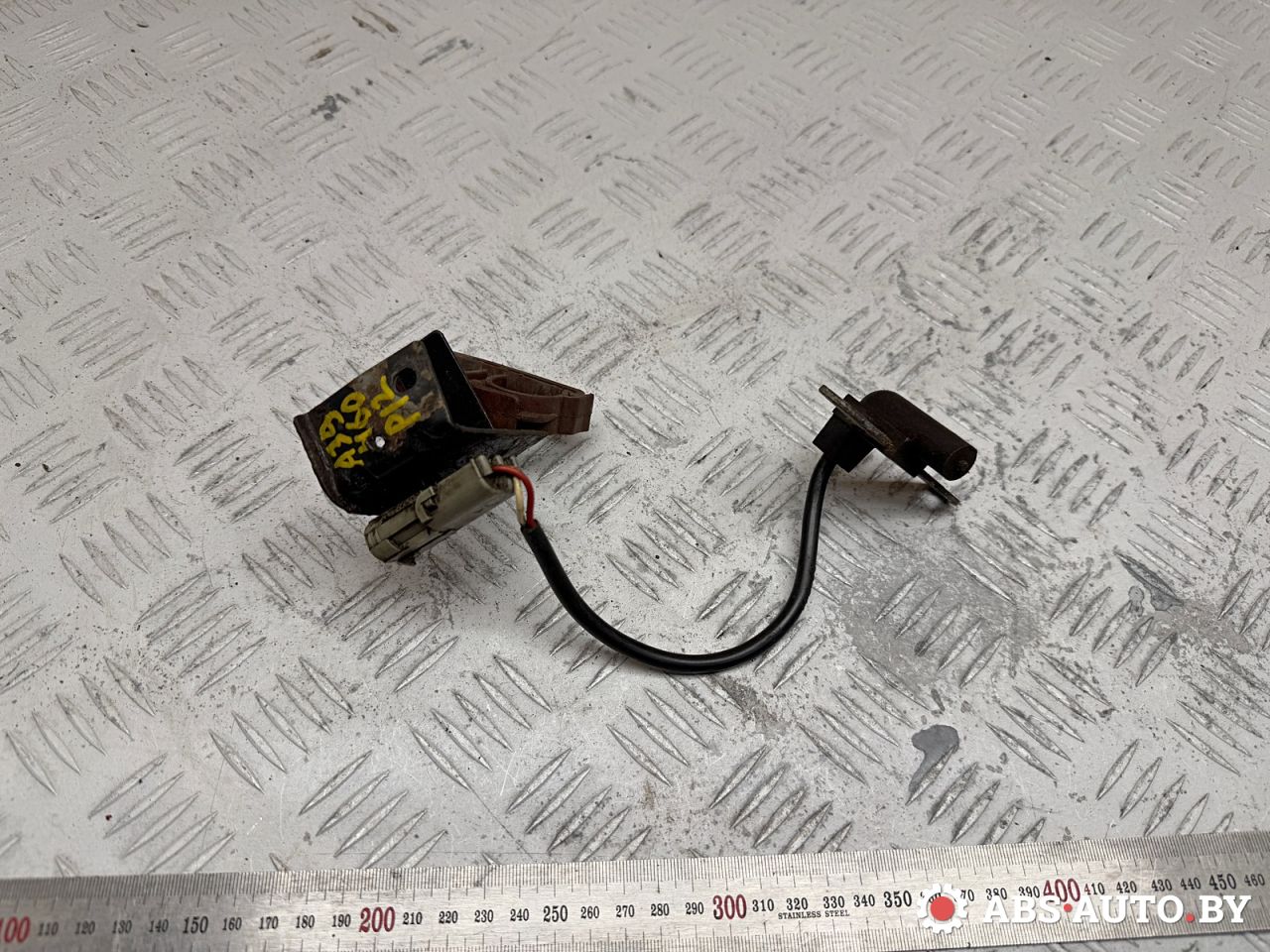 датчик коленвала Renault Scenic 1 поколение (1996 - 1999), 1.6 л., K7M 702, бензин, МКПП, 0261210137, 0986280405, SS10757, SS1075712B1, 550021, 90016, 79024, 6PU009110171, 87030, CSE034, 7700747548, 7700855719, 7700855719F, 18772, 254103, S101750013Z, V46720008, 10175021 - фото №1