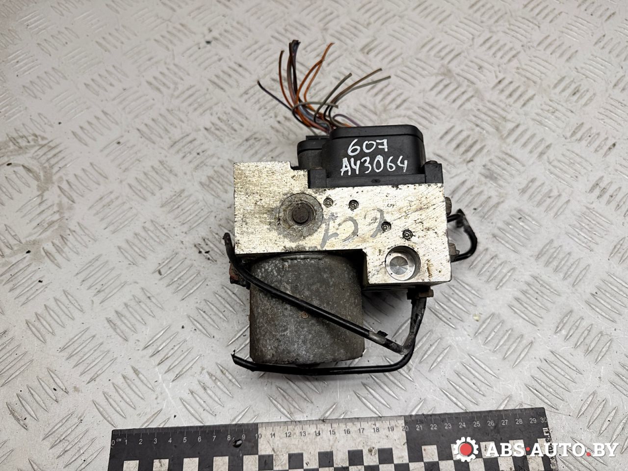 блок ABS Peugeot 607 1 поколение 2002, 2.2 л., 3FZ (EW12J4), бензин, МКПП, седан, 0265202418, 9632833580 - фото №1