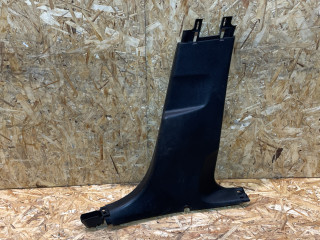 обшивка стойки центральной правой Peugeot 308 T9 2014, 1.6 л., дизель, МКПП, хетчбэк 5 дв., правый руль, 9677440277