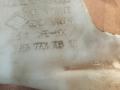 бачок омывателя Renault Scenic 1 поколение 1998, 1.6 л., бензин, МКПП, 7701708171, 7700843902 - фото №6