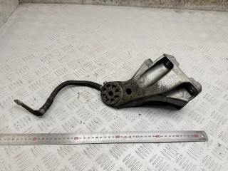 кронштейн двигателя Volkswagen Touareg 1 поколение 2006, 3.0 л., BKS, дизель, АКПП, внедорожник 5 дв., полный привод, 7L6199308B