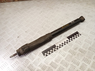 амортизатор задний Mercedes-Benz 190 1 поколение 1987, 2.0 л., бензин, седан, 2013261000