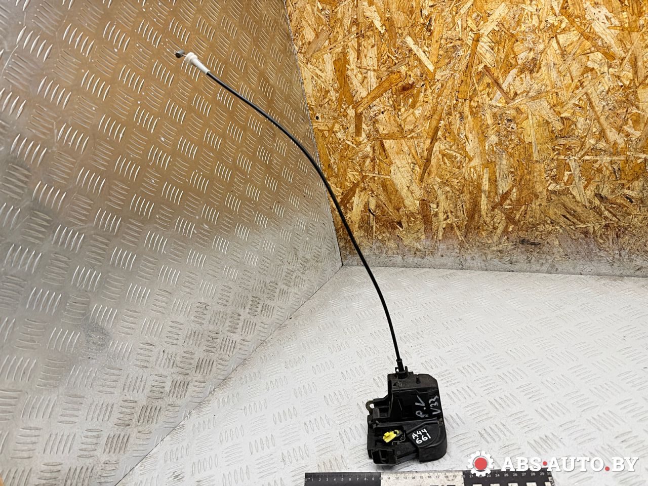 замок двери передней левой Renault Scenic RX4 1 поколение 2002, 1.9 л., F9Q 740, дизель, МКПП, полный привод - фото №1