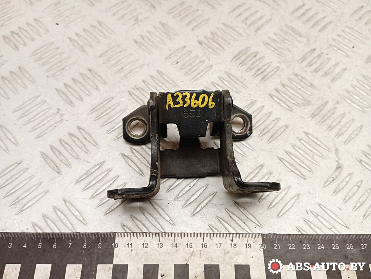 петля крышки багажника Suzuki Grand Vitara 2 поколение 2008, 1.6 л., M16A, бензин, МКПП, внедорожник 3 дв., 6951065J00, 65J - фото №1