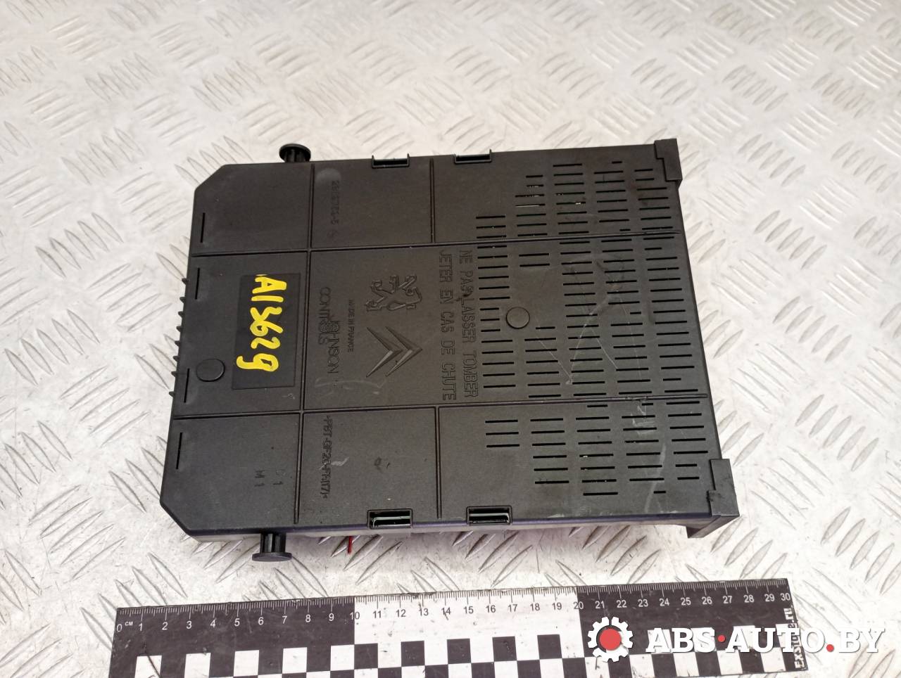 Блок BSI Peugeot 5008 1 поколение 2011, 1.6 л., дизель, МКПП, передний привод, 281164872, 281197595 - фото №1